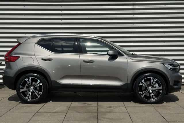 Volvo XC40 (2021) thumbnail 7