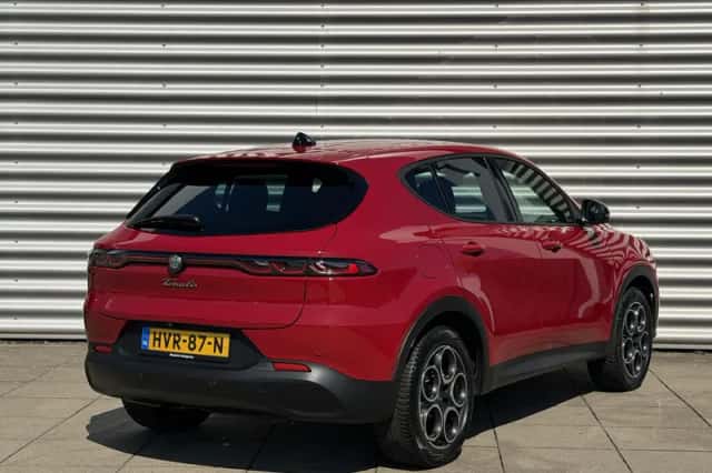 Alfa Romeo Tonale (2025) thumbnail 3