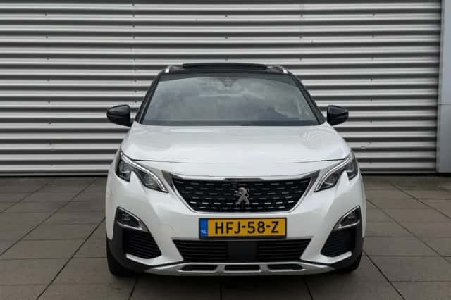 Peugeot 3008 (2020) thumbnail 6