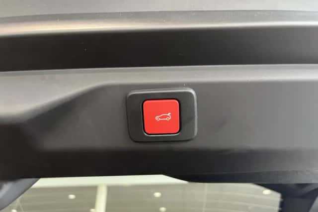 Peugeot e-3008 (2026) thumbnail 14