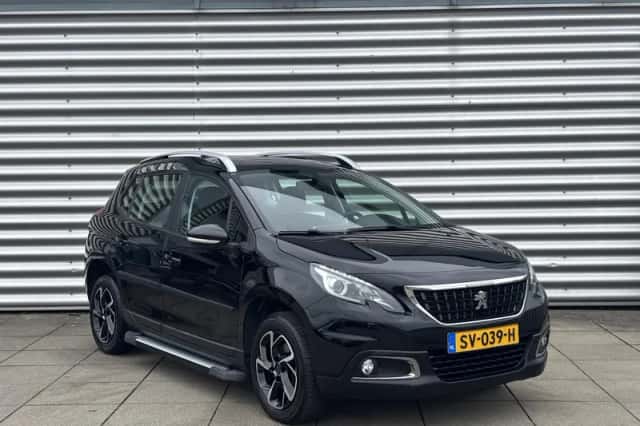 Peugeot 2008 (2018) thumbnail 3