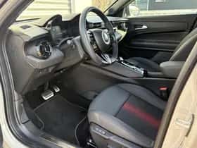 Alfa Romeo Junior (2025) thumbnail 11
