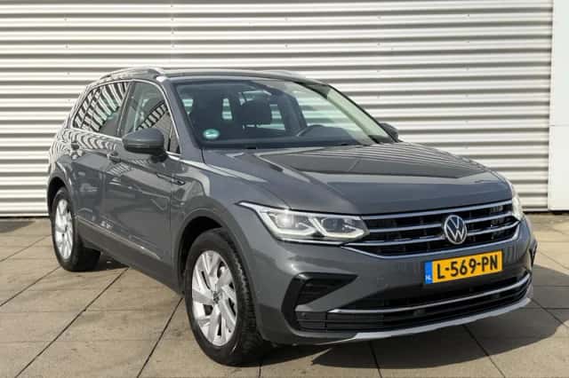 Volkswagen Tiguan (2020) thumbnail 2