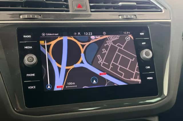 Volkswagen Tiguan (2020) thumbnail 11