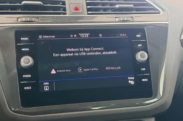 Volkswagen Tiguan (2020) thumbnail 13