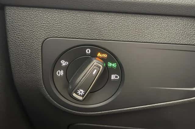 Volkswagen Tiguan (2020) thumbnail 26