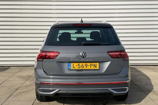 Volkswagen Tiguan (2020) thumbnail 10