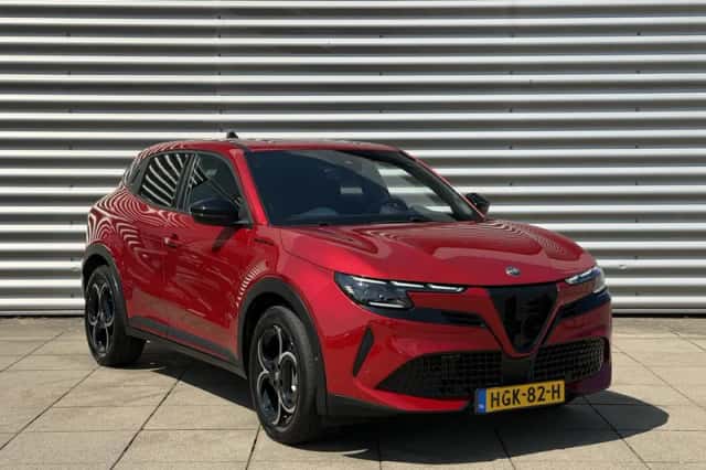 Alfa Romeo Junior (2025) thumbnail 2