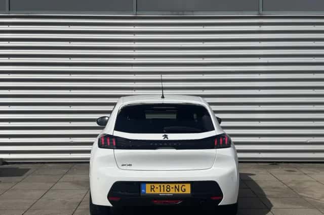 Peugeot 208 (2022) thumbnail 7