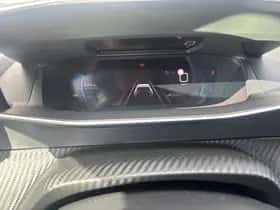 Peugeot 208 (2022) thumbnail 9