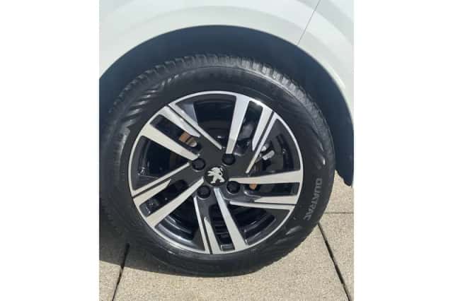 Peugeot 208 (2022) thumbnail 10