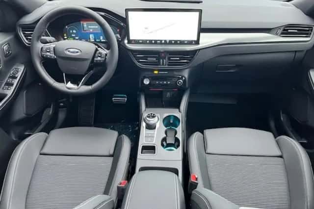 Ford Kuga (2026) thumbnail 6