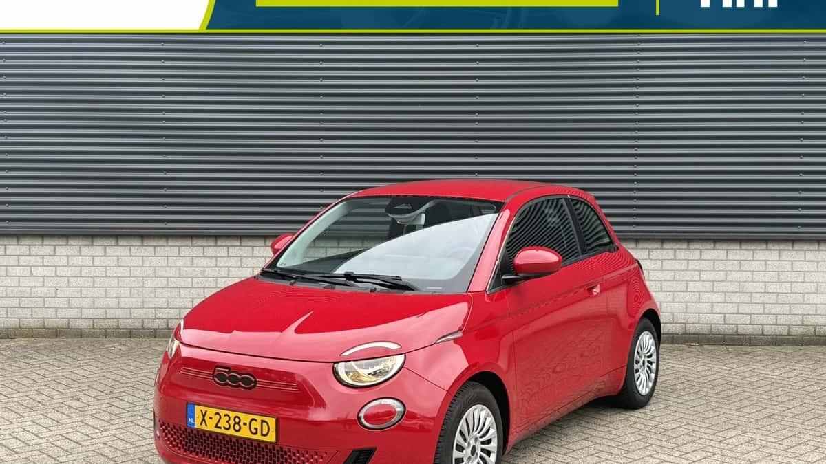 Fiat 500 (2023) — foto 1