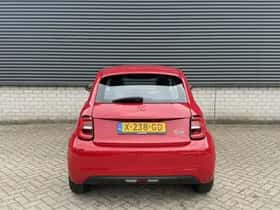 Fiat 500 (2023) thumbnail 7