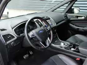 Ford S-Max (2023) thumbnail 8