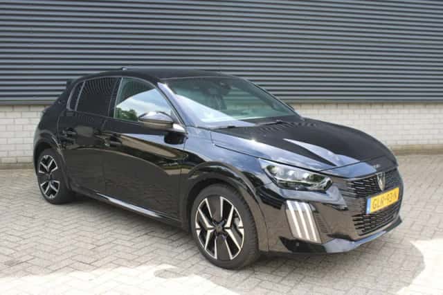 Peugeot 208 (2024) thumbnail 4