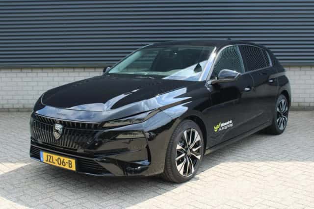 Peugeot 308 (2026) thumbnail 2