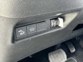 Jeep Avenger (2024) thumbnail 34