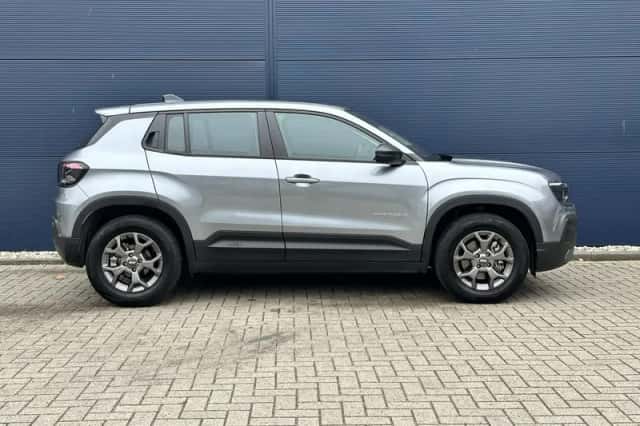 Jeep Avenger (2024) thumbnail 6