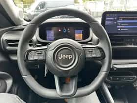 Jeep Avenger (2024) thumbnail 10