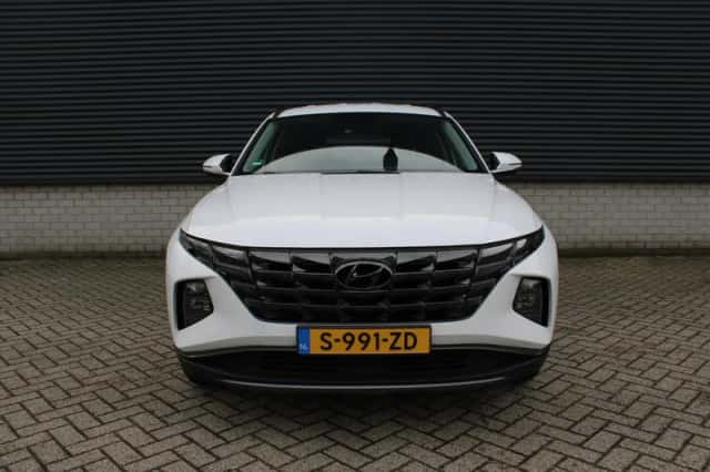 Hyundai Tucson (2021) thumbnail 4