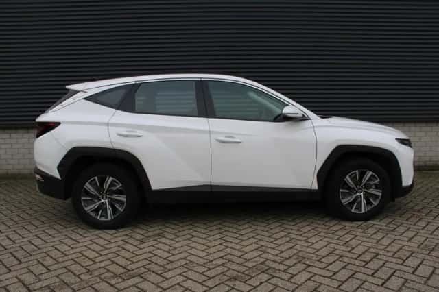 Hyundai Tucson (2021) thumbnail 6