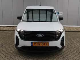 Ford Transit Courier (2024) thumbnail 3