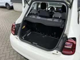 Fiat 500 (2022) thumbnail 11