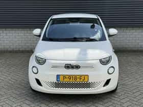 Fiat 500 (2022) thumbnail 4