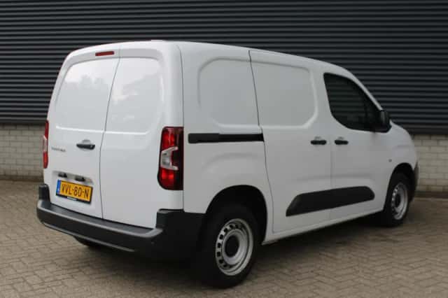 Peugeot Partner (2023) thumbnail 6
