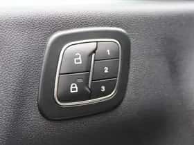 Ford Kuga (2024) thumbnail 19