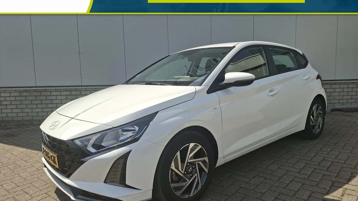 Hyundai i20 (2024) — foto 1