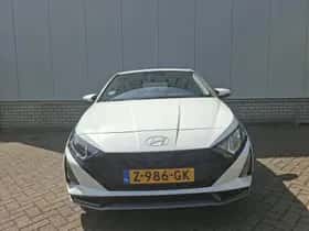Hyundai i20 (2024) thumbnail 2