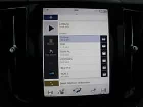 Volvo XC60 (2019) thumbnail 19