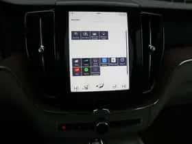 Volvo XC60 (2019) thumbnail 22