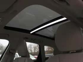 Volvo XC60 (2019) thumbnail 30