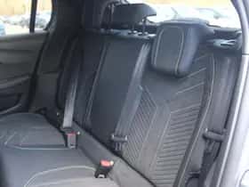 Peugeot e-208 (2024) thumbnail 11