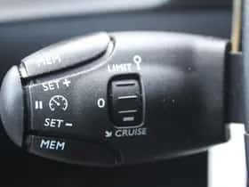 Peugeot e-208 (2024) thumbnail 24