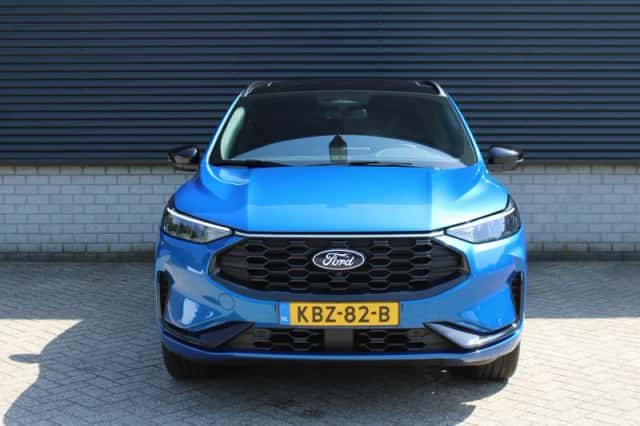 Ford Kuga (2026) thumbnail 3