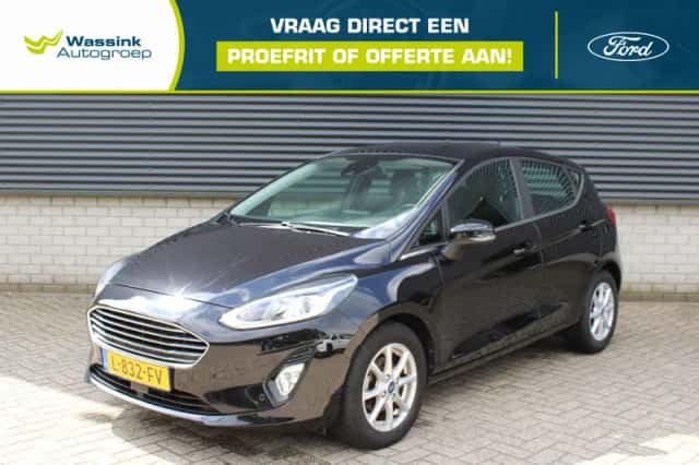 Ford Fiesta (2021) thumbnail 1