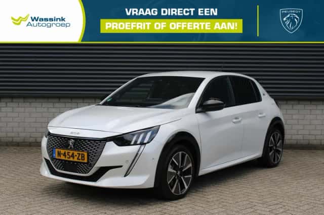 Peugeot e-208 (2022) thumbnail 1