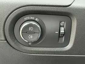 Opel Grandland X (2019) thumbnail 11