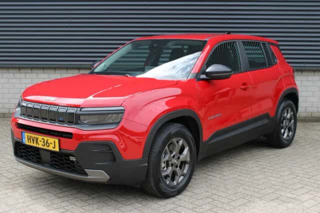 Jeep Avenger (2025) thumbnail 2