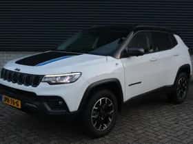 Jeep Compass (2022) thumbnail 2