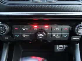 Jeep Compass (2022) thumbnail 23