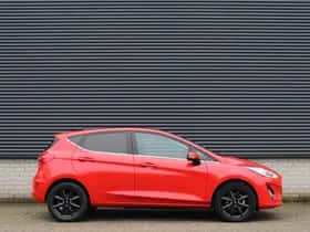 Ford Fiesta (2019) thumbnail 4