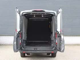 Ford E-Transit (2024) thumbnail 8