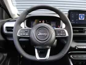 Jeep Avenger (2025) thumbnail 14