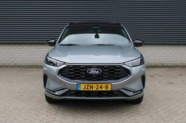 Ford Kuga (2026) thumbnail 3