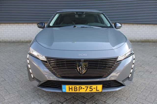 Peugeot 308 (2025) thumbnail 3
